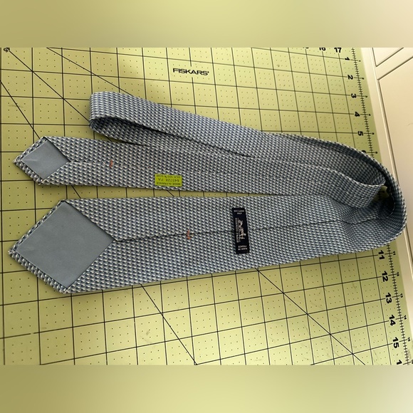 Hermes cool cooking design unique silk tie in original box made in France 🇫🇷 - Picture 8 of 11